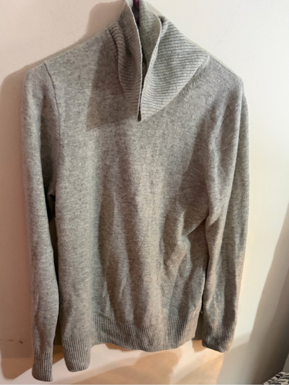 J.Crew Size XL Women’s Gray Cashmere Cowl Neck Sweater